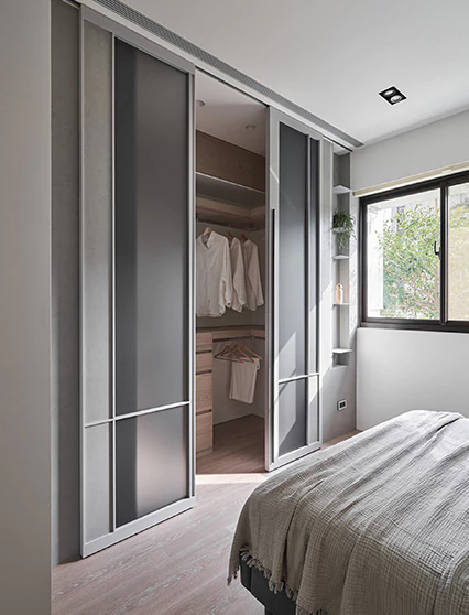 Reliable Sliding Closet Door Installation North Miami, FL